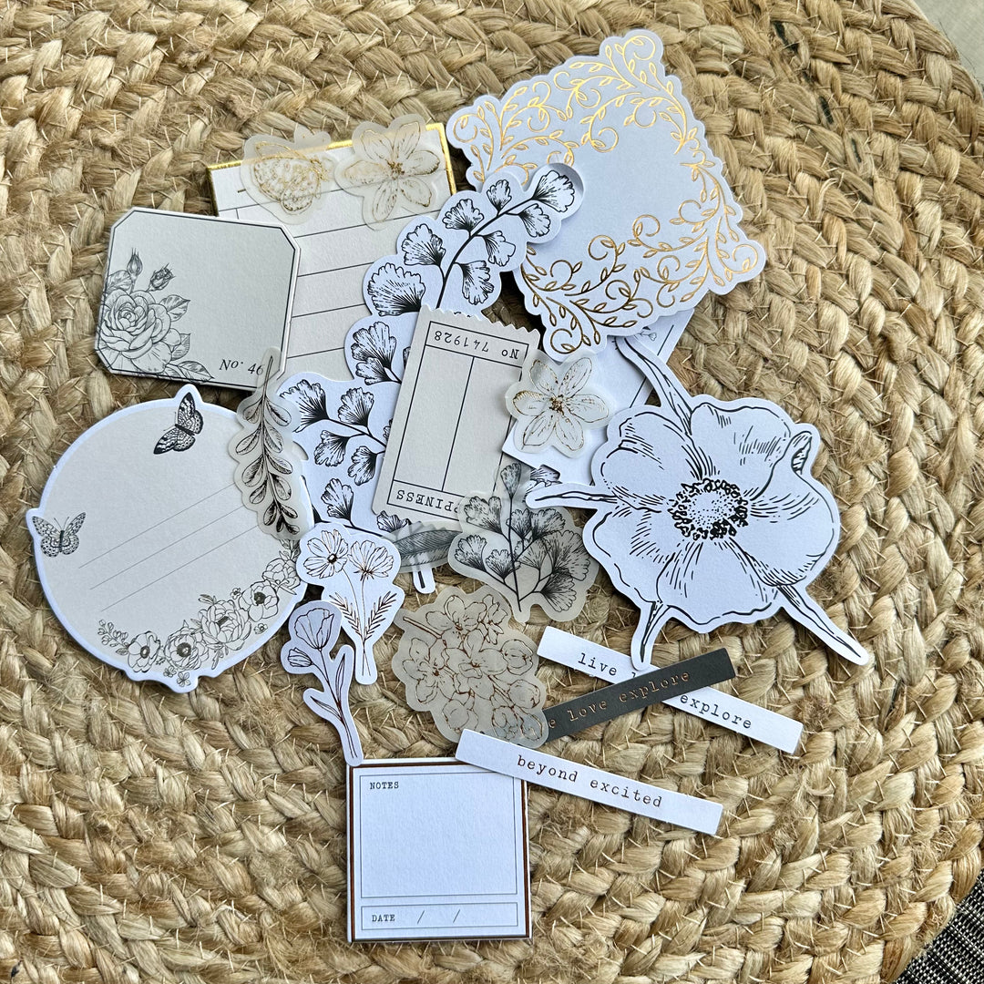Assorted Ephemera Pack - Gold Neutrals