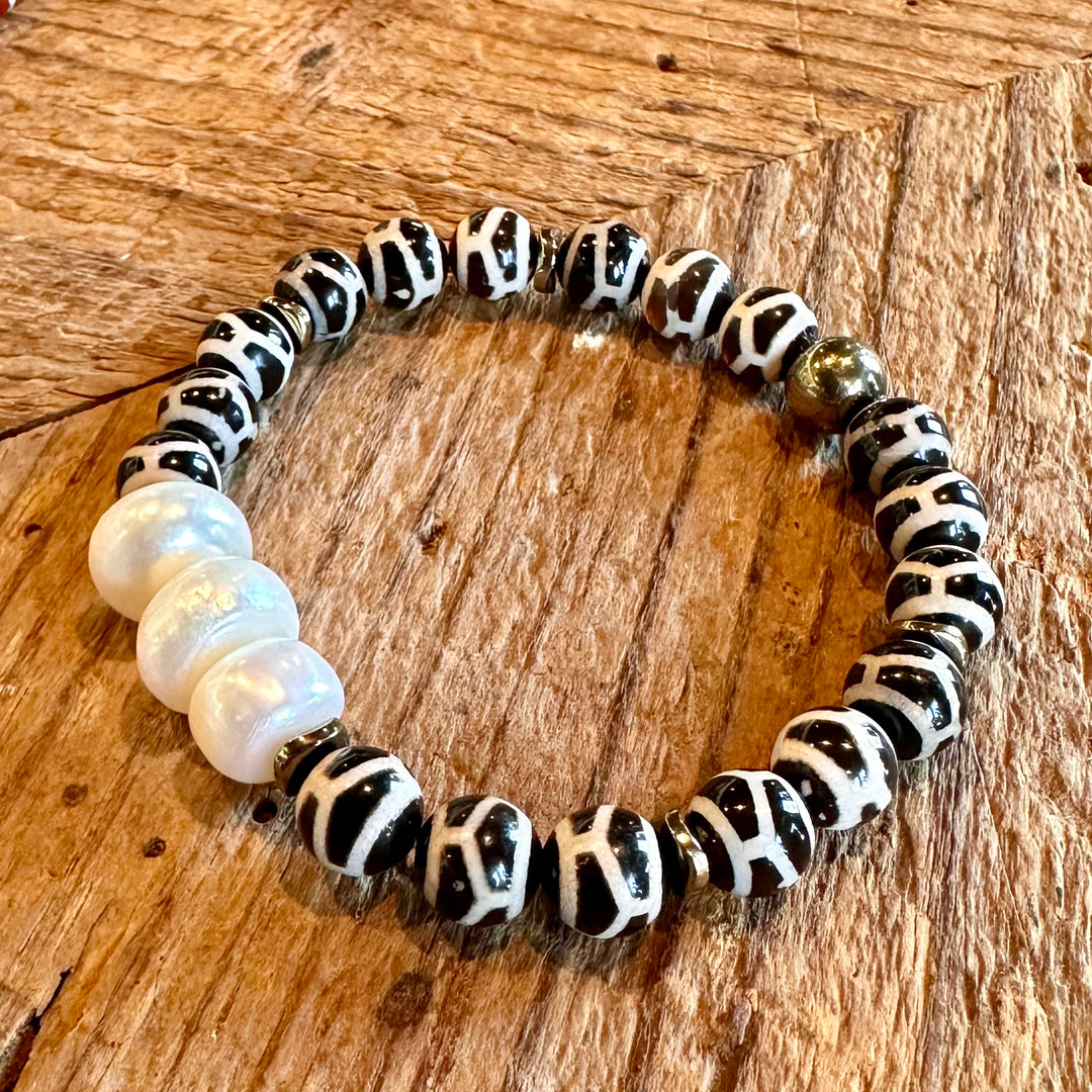 Pearl + Black/Cream Jade